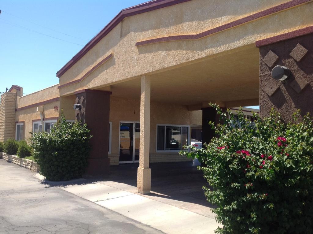 Americas Best Value Inn Hanford Esterno foto